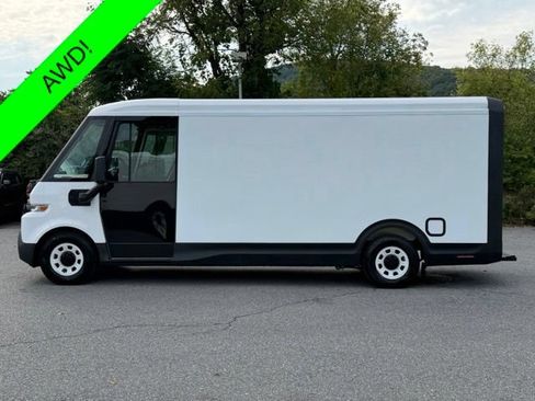 Used 2024 Chevrolet Brightdrop 600 w/ Commercial Equipment Package AWD/4WD image 9