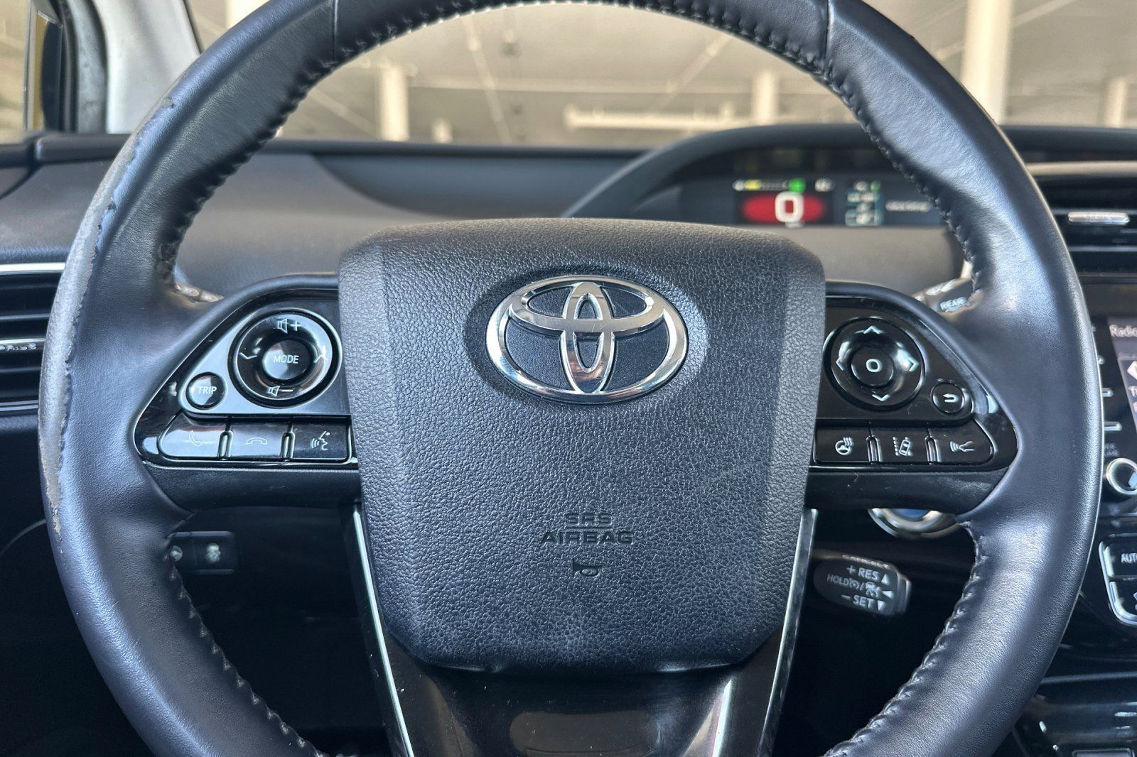 Certified 2021 Toyota Prius XLE w/ Carpet Mat Package (TMS) FWD image 21