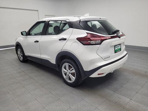 Used 2022 Nissan Kicks S FWD image 5