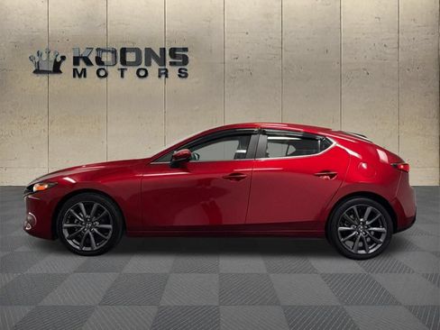 Used 2022 MAZDA MAZDA3 s FWD image 3