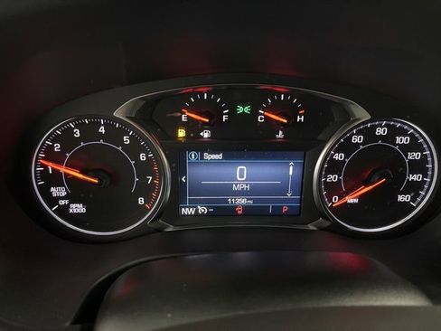 Used 2023 GMC Acadia SLE w/ Driver Convenience Package image 30