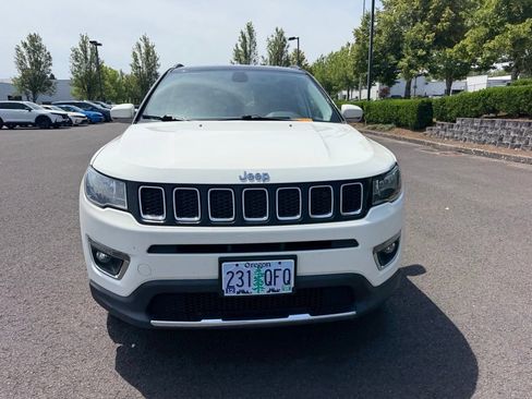 Used 2020 Jeep Compass Limited AWD/4WD image 2