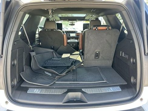 Used 2024 GMC Yukon Denali Ultimate image 26