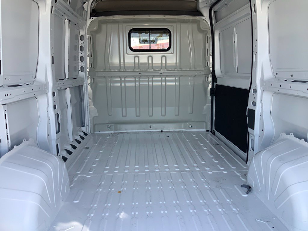 New 2027 RAM ProMaster 2500 w/ Convenience Group FWD image 8