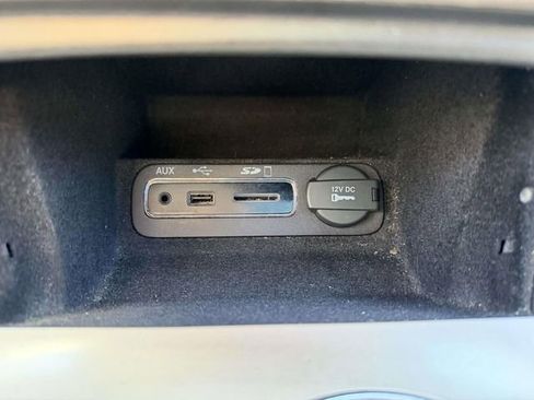 Used 2015 Jeep Grand Cherokee Limited w/ Luxury Group II image 28