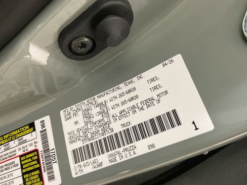 New 2026 Toyota Tundra Platinum AWD/4WD image 27