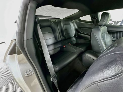 Used 2015 Ford Mustang GT Premium RWD image 32