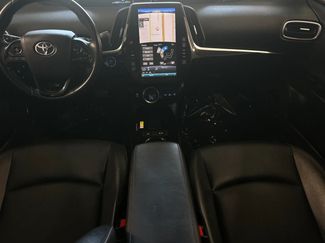 Used 2022 Toyota Prius Prime XLE FWD video 4