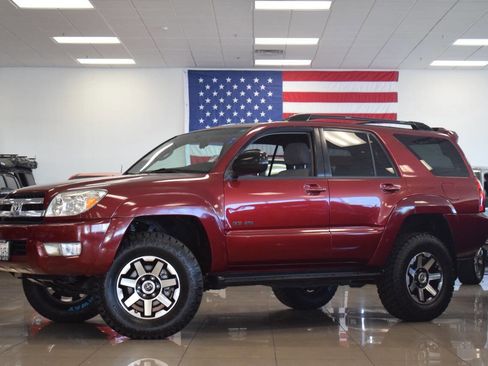 Used 2005 Toyota 4Runner SR5 image 11
