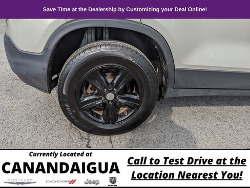 Used 2016 Chevrolet Trax LT w/ LT Convenience Package AWD/4WD image 39