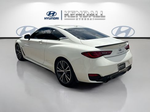 Used 2020 INFINITI Q60 3.0t Luxe w/ Cargo Package RWD image 4
