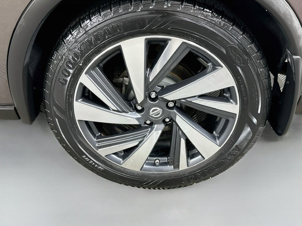 Used 2018 Nissan Murano Platinum FWD image 32