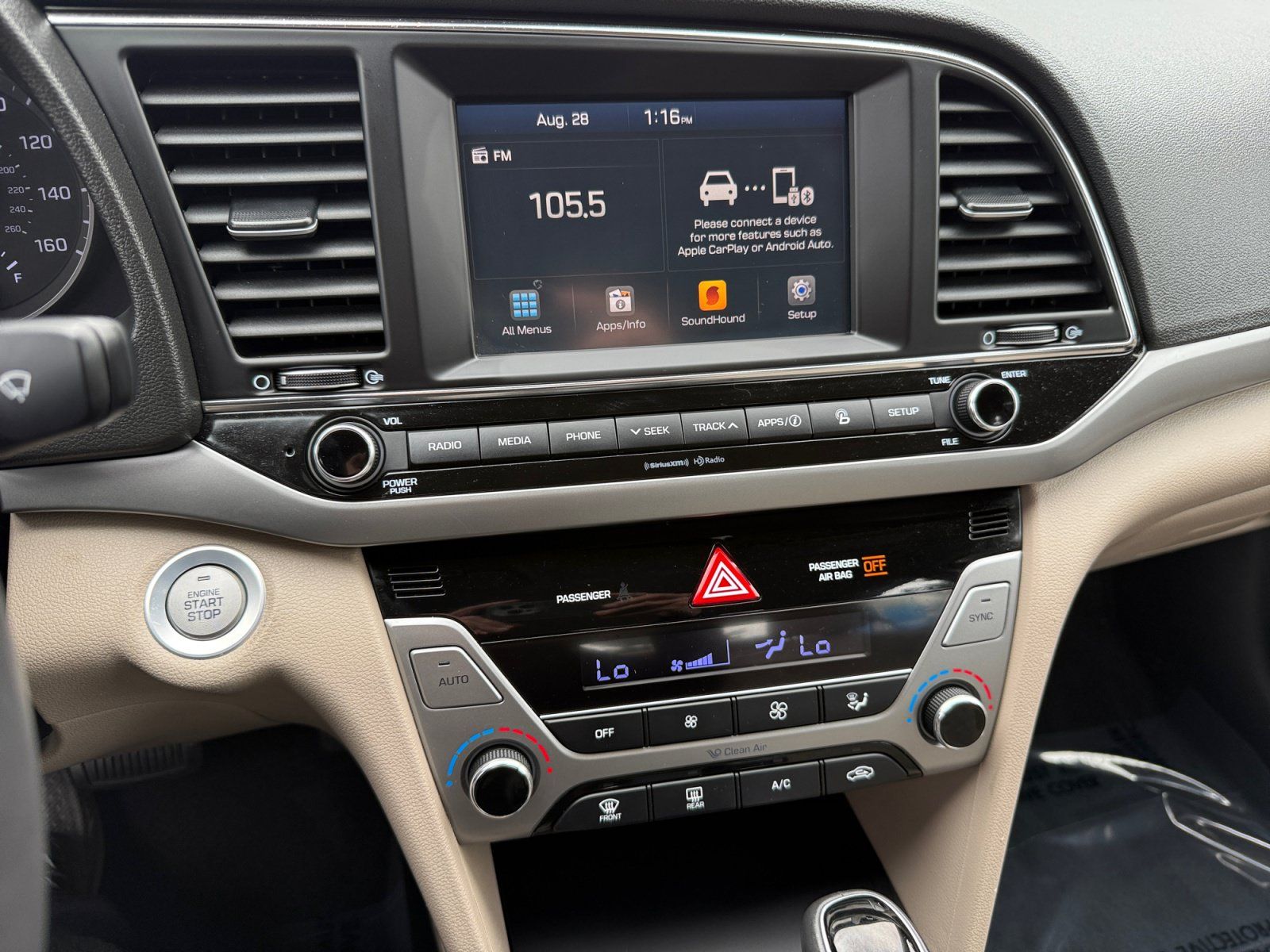 Used 2018 Hyundai Elantra Limited w/ Cargo Package FWD image 12