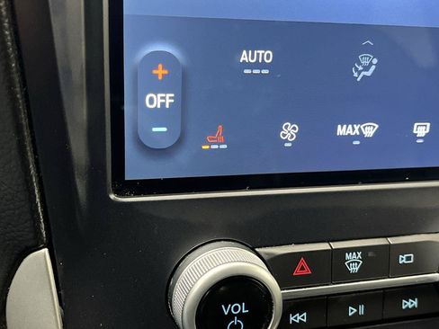 Used 2023 Ford Edge SEL AWD/4WD image 22