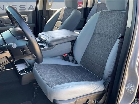 Used 2019 RAM 1500 Classic SLT w/ Luxury Group AWD/4WD image 21