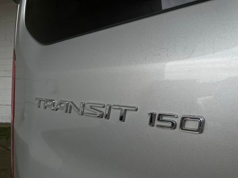Used 2017 Ford Transit 150 XLT image 10