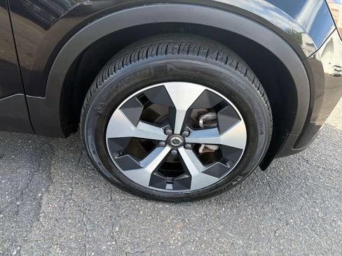 Used 2023 Volvo XC40 B5 Plus w/ Driver Assist Package AWD/4WD image 33