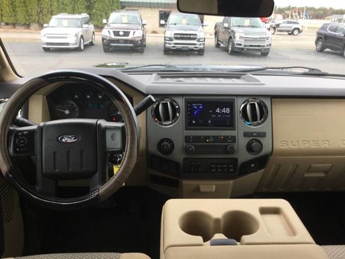 Used 2012 Ford F250 XLT AWD/4WD image 10