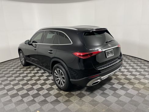 Certified 2023 Mercedes-Benz GLC 300 4MATIC image 3