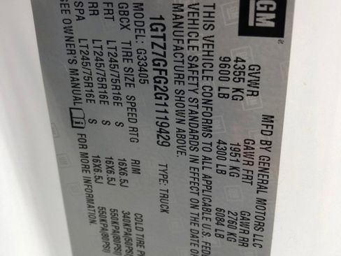 Used 2016 GMC Savana 3500 image 34