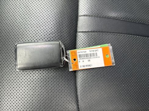 Used 2024 MAZDA CX-90 3.3 Turbo w/ Preferred Plus image 11