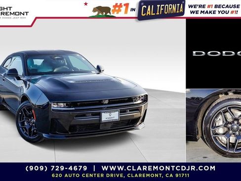 New 2026 Dodge Charger Scat Pack w/ Blacktop Package AWD/4WD image 1