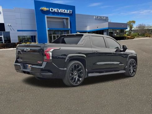 Used 2024 Chevrolet Silverado EV RST AWD/4WD image 26
