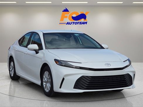 New 2026 Toyota Camry LE image 6