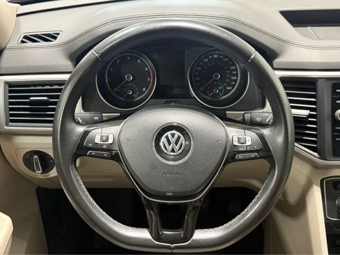 Used 2019 Volkswagen Atlas SE FWD image 17