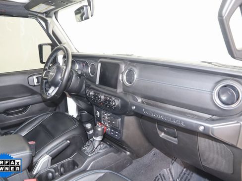 Used 2021 Jeep Wrangler Unlimited Rubicon 4xe w/ Dual Top Group image 43