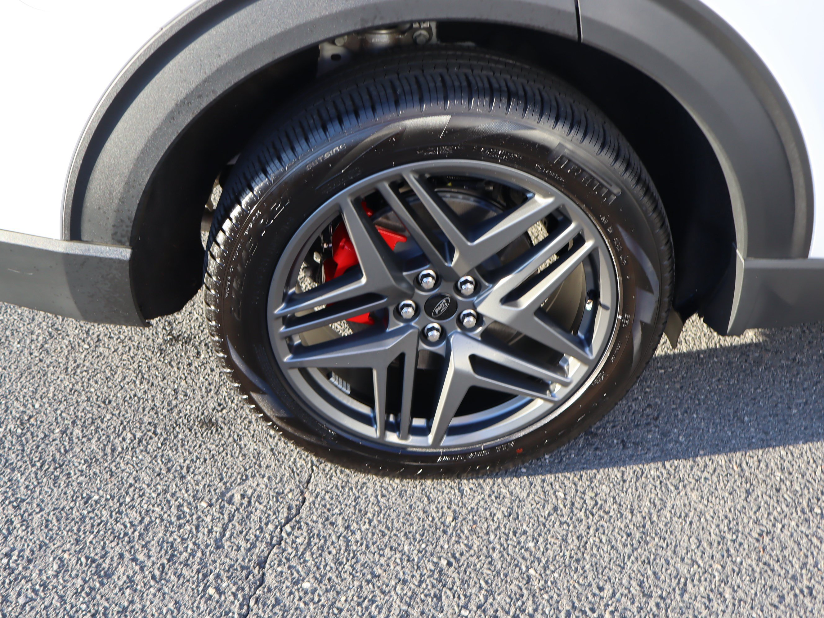 Used 2026 Ford Explorer ST AWD/4WD image 41