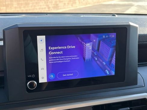 Used 2025 Toyota Tacoma SR image 18