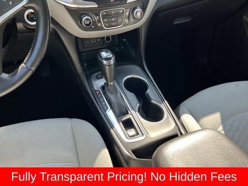 Used 2019 Chevrolet Equinox LT AWD/4WD image 14