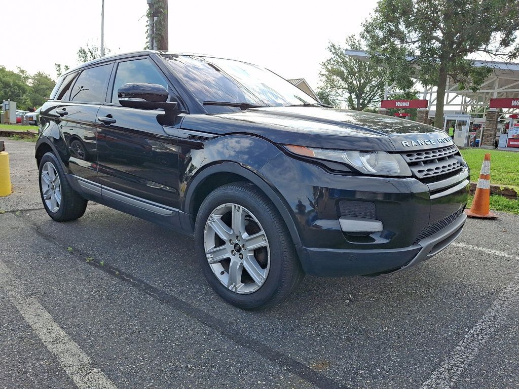 Used 2013 Land Rover Range Rover Evoque Pure AWD/4WD image 3