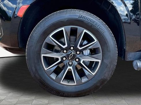Used 2023 Chevrolet Tahoe Z71 AWD/4WD image 21
