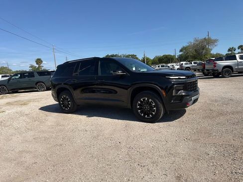 New 2026 Chevrolet Traverse Z71 w/ Driver Confidence Package AWD/4WD image 19