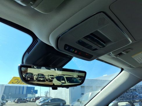 New 2026 GMC Terrain Denali w/ LPO, Black Badging Package image 18