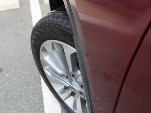 Used 2019 Buick Encore Preferred AWD/4WD image 30
