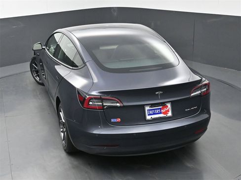 Used 2022 Tesla Model 3 Long Range image 29