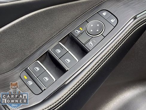 Used 2025 Nissan Rogue Platinum w/ Tech Package AWD/4WD image 21
