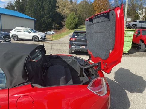 Used 2007 Saturn Sky w/ Premium Trim Pkg image 14