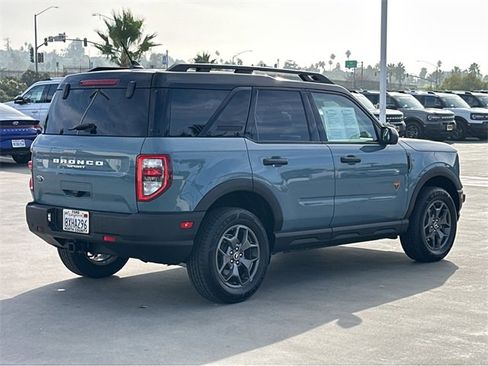 Used 2021 Ford Bronco Sport Badlands image 6