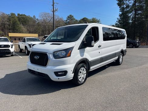 Used 2024 Ford Transit 350 XLT image 2