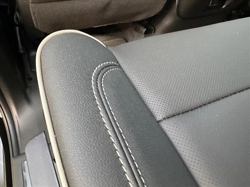 New 2026 GMC Yukon XL Elevation image 21