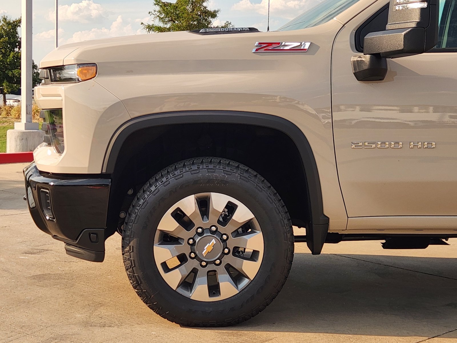 New 2026 Chevrolet Silverado 2500 Custom w/ Custom Value Package AWD/4WD image 8