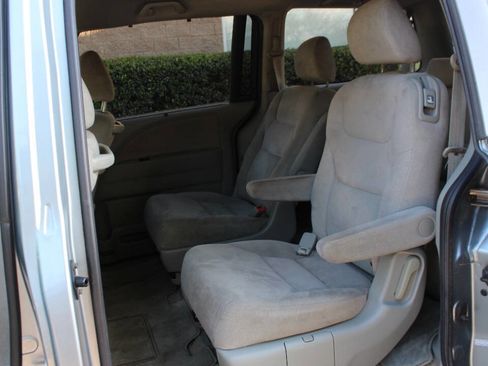 Used 2007 Honda Odyssey EX image 17