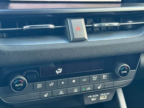 New 2026 Subaru Outback Premium image 18