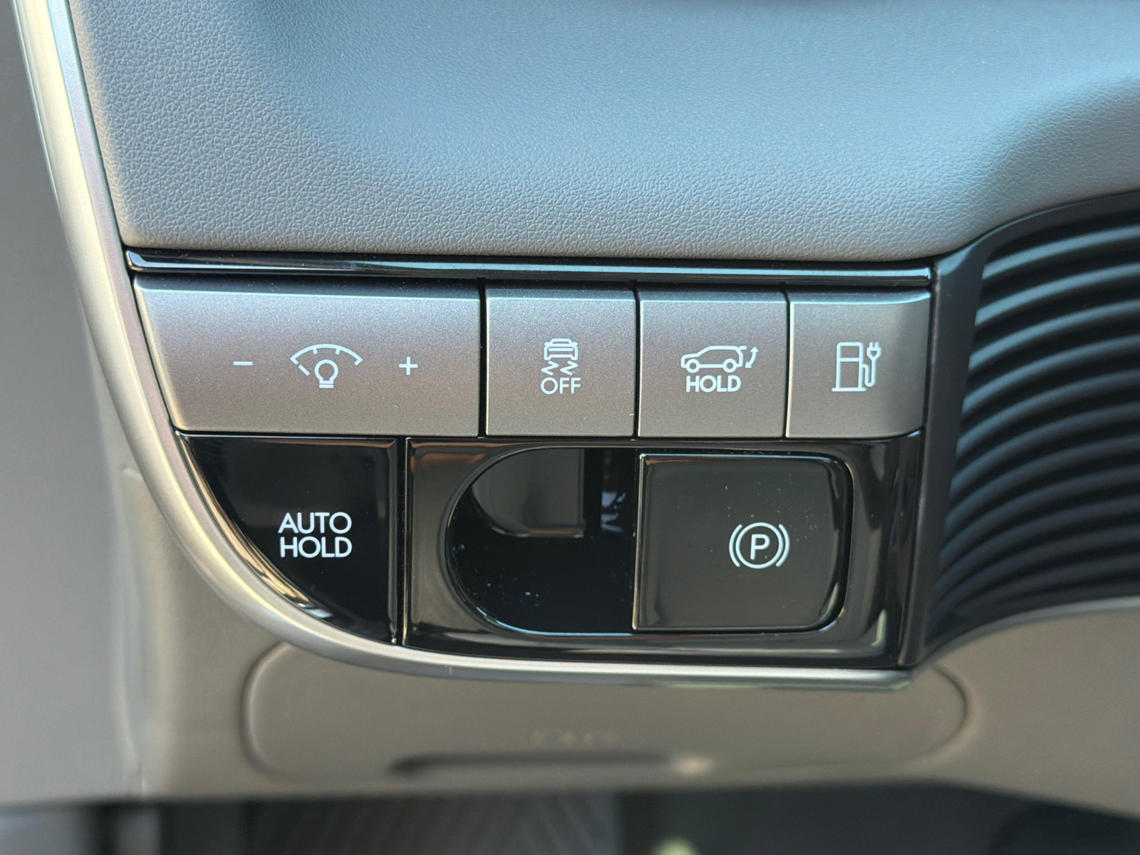 New 2027 Hyundai Ioniq 5 Limited AWD/4WD image 29