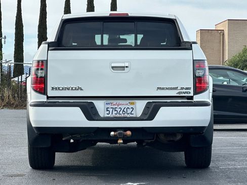 Used 2013 Honda Ridgeline Sport image 9