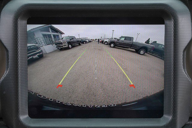 Used 2023 Jeep Wrangler Unlimited w/ Cold Weather Group AWD/4WD image 18